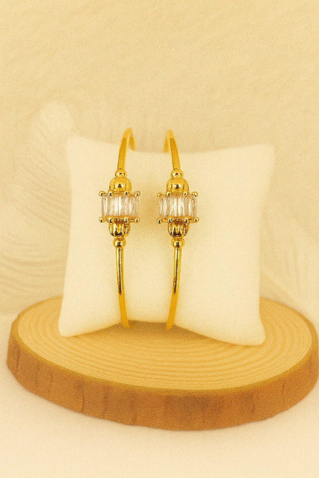 Adjustable Adult Bangle-104 (White)